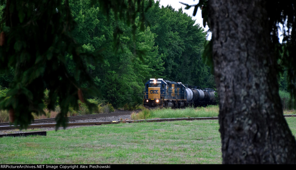 CSX 8851